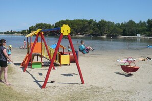 Children's area - House in Zaton near Sandy Beaches & Nin (Zaton)