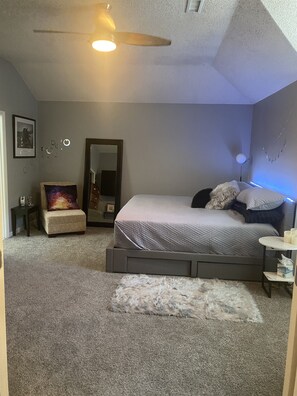 4 dormitorios, tabla de planchar con plancha, wifi gratis y ropa de cama