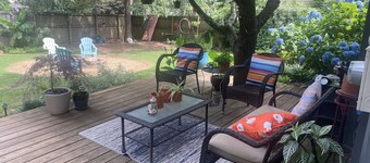 Kennesaw Garden Pool House-Stay close to everything; Lake Point, Braves, and KSU