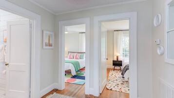 2 bedrooms, desk, iron/ironing board, travel crib