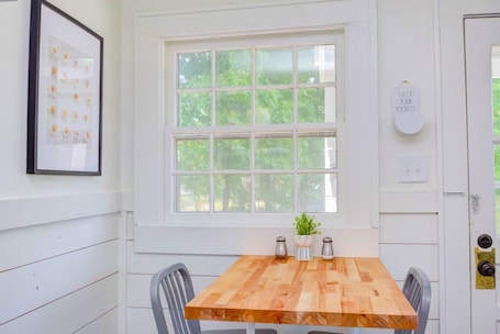 Dining. Charming parkview from rocking chair front porch