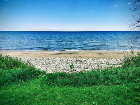 On the beach - 4 bed house on the shore of Lake Michigan (Belgium)
