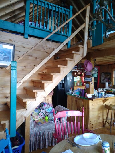 Lakefront Cabin on beautiful Unity Pond in Burnham, Maine