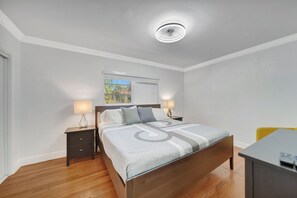 1 camera, ferro/asse da stiro, Wi-Fi, lenzuola