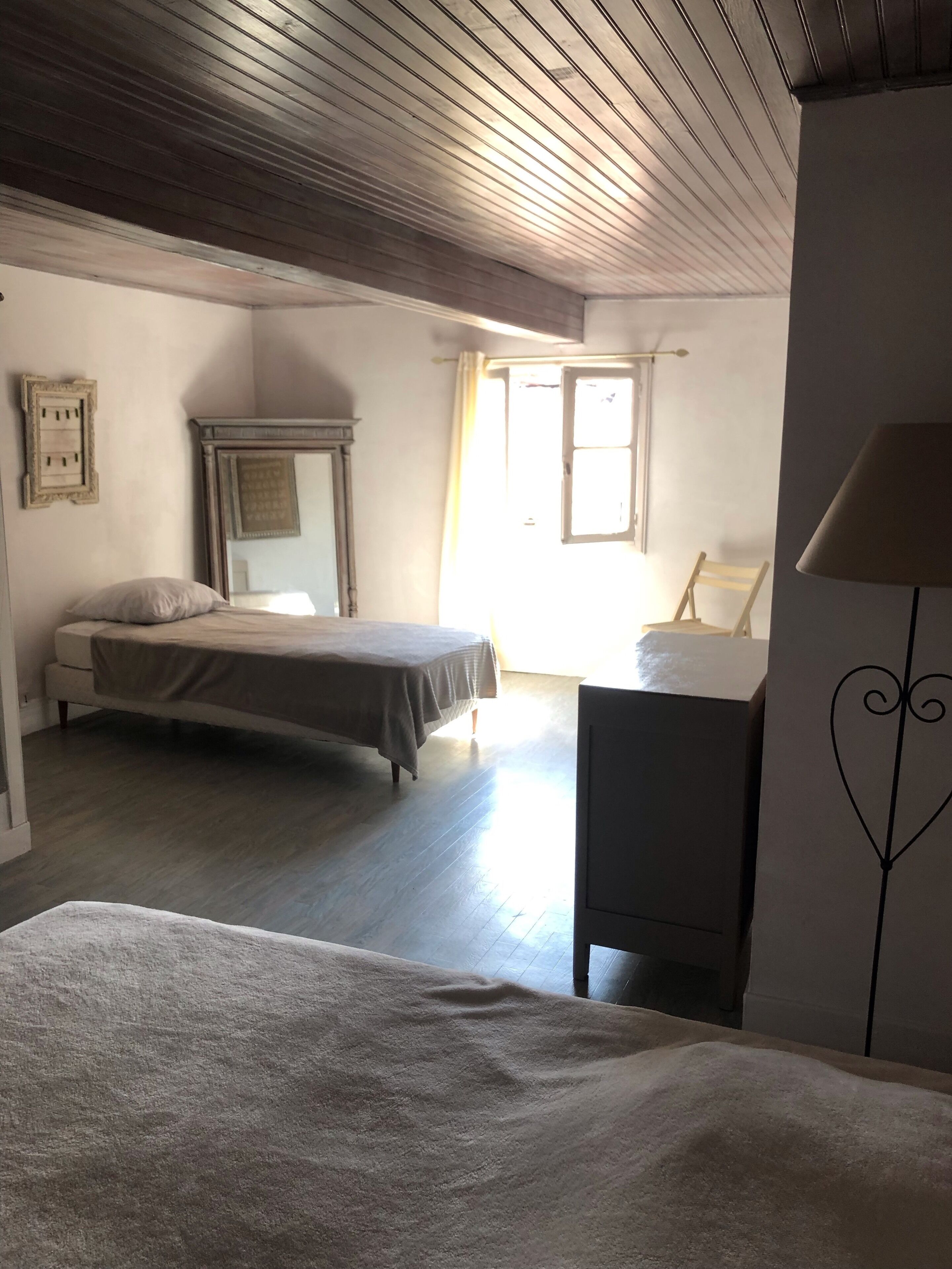 2 slaapkamers, reisbedje, gratis wifi