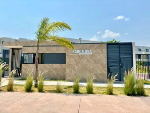 Casa Majahua | Terrace/patio - La Casa Blanca Santa Fe (Xochitepec)