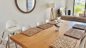 La Casa Blanca Santa Fé | Área de sala de estar