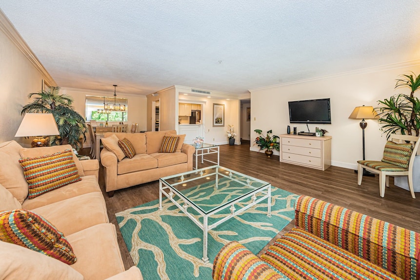 Beautiful Condo On Copperhead. Beaches Nearby! - Dunedin, FL