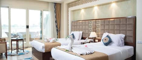 Superior Double or Twin Room, 1 Bedroom, Air conditioning, River View | Minibar, free WiFi, bed sheets