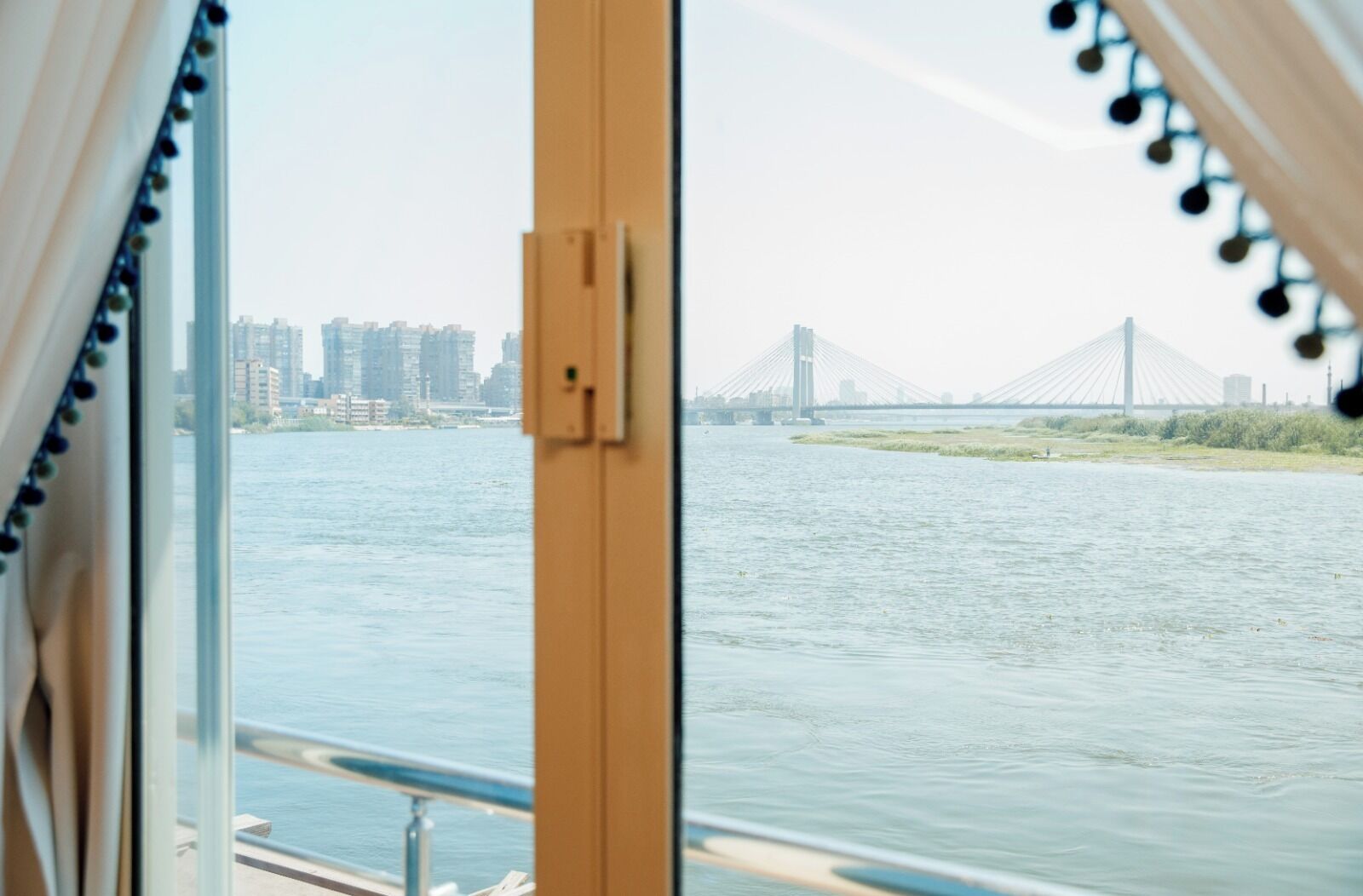 標準雙人或雙床房, 1 間臥室, 空調, 河景 | 露台/庭院