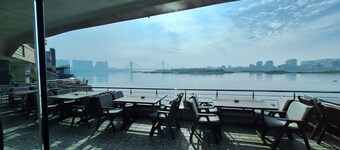 Nile Transport Hotel