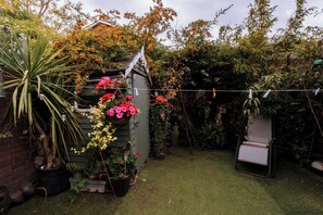 Property grounds - Peaceful + Charming 2 BR Home in Rathmines, Dublin (Dublin 6)