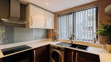 Fridge, microwave, oven, toaster