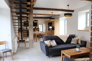 Télévision à écran plat