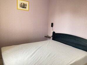 2 Schlafzimmer, Bügeleisen/Bügelbrett, kostenloses WLAN