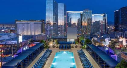 Polo Towers Suites - Las Vegas, NV - 1 Bedroom Sleeps 4