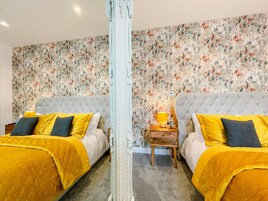 King Deluxe Room | Sábanas de algodón egipcio y ropa de cama de alta calidad