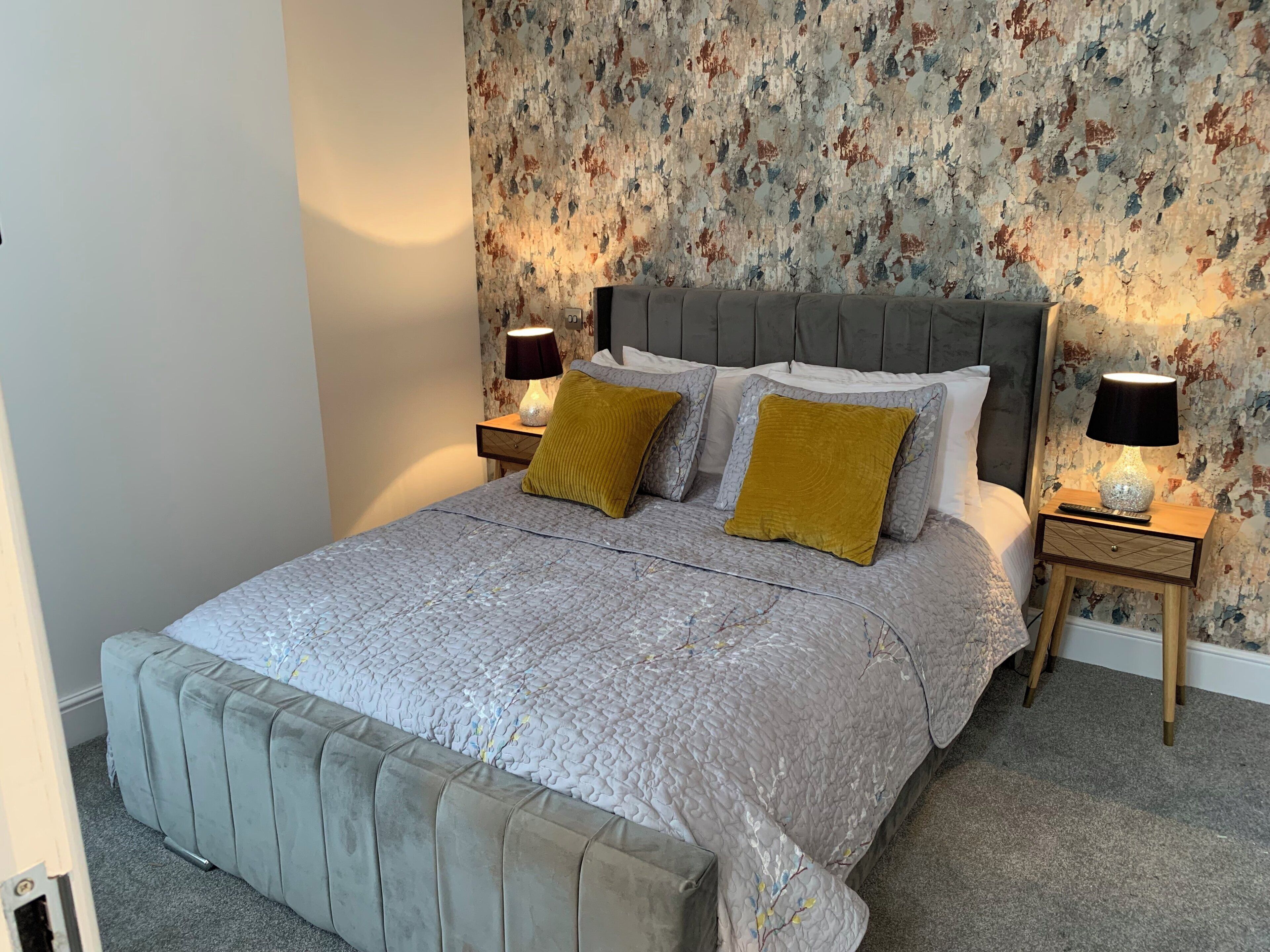 Queen Room | Egyptian cotton sheets, premium bedding, memory foam beds