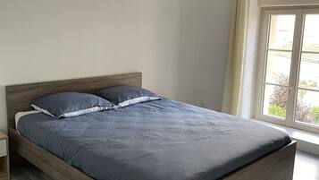 1 bedroom, iron/ironing board, bed sheets