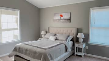 3 bedrooms, iron/ironing board, free WiFi, bed sheets