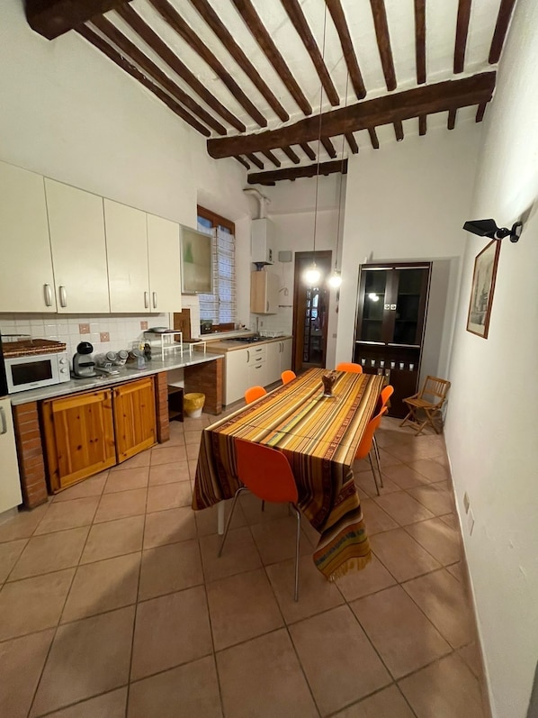 Microwave, oven, stovetop