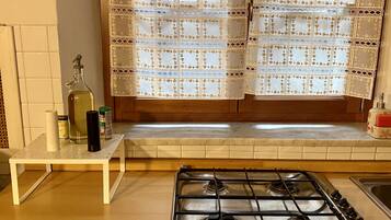 Microwave, oven, stovetop