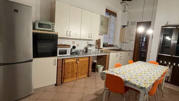 Microwave, oven, stovetop