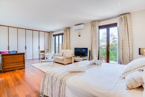 4 Schlafzimmer, Bügeleisen/Bügelbrett, kostenloses WLAN, Bettwäsche