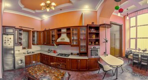 Luxury Apartment | Private kitchen - Royal Suite Apartment on Nizami Street (Baku)