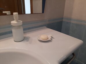 Badewanne, Bidet