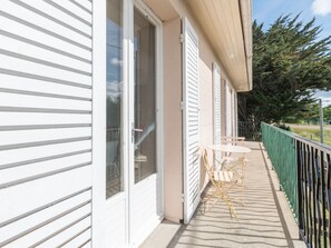 Outdoor dining - La Saline - Wifi - Parking - Jardin (Villeneuve-en-Retz)