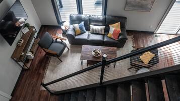 Télévision, cheminée