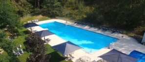 Innenpool, Außenpool