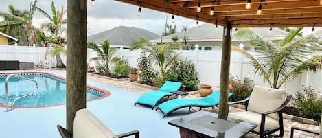 屋外プール、温水プール
