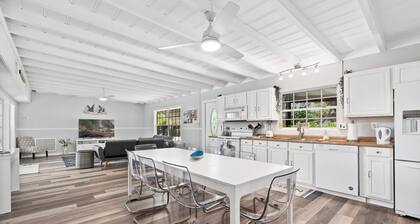 Beautiful Island Home away from home.