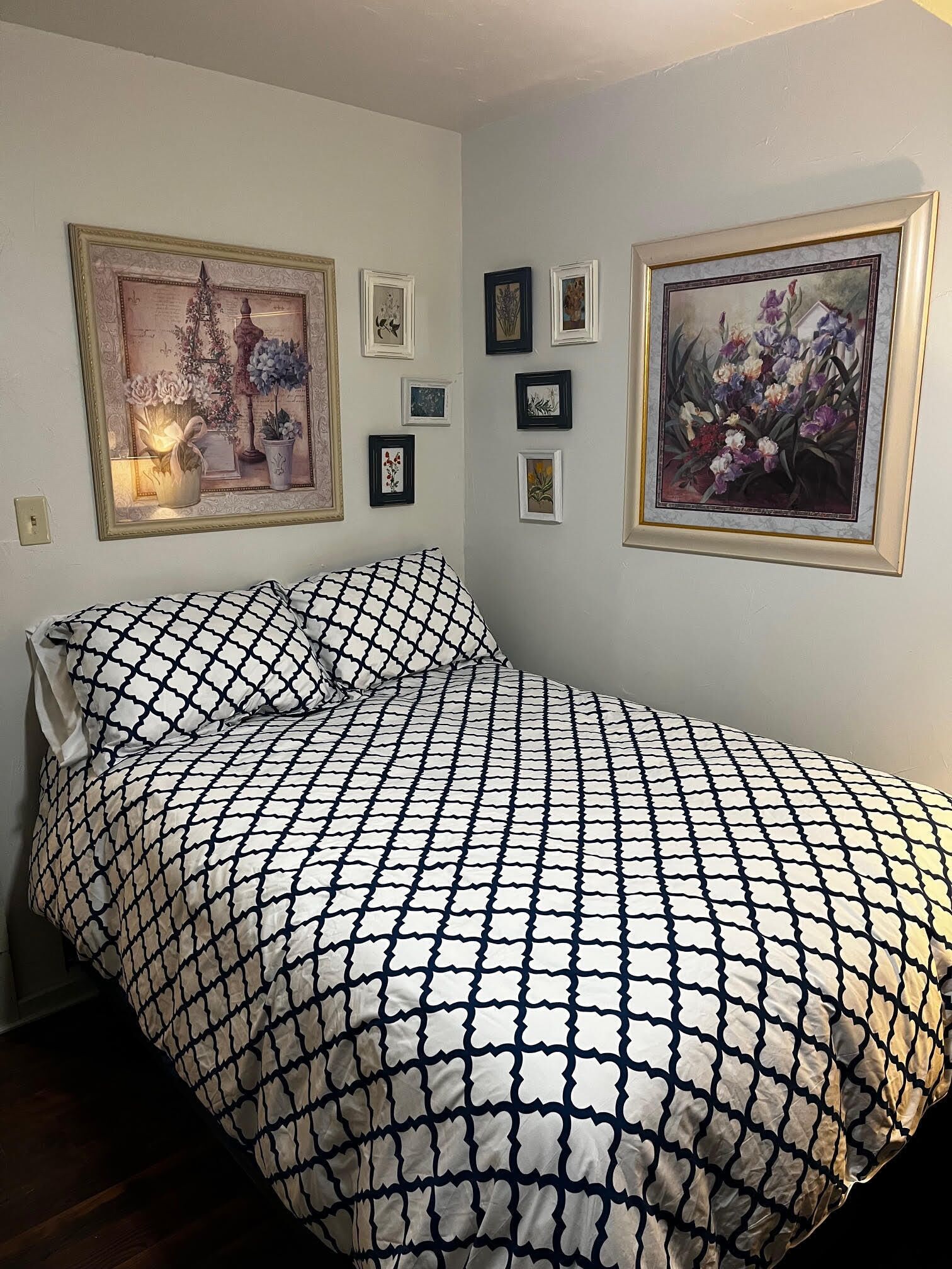 3 habitaciones, tabla de planchar con plancha y wifi gratis 