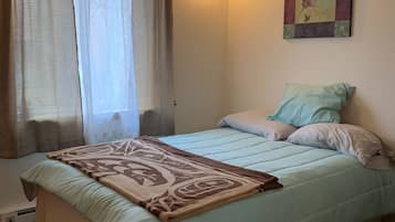 2 bedrooms, free WiFi, bed sheets