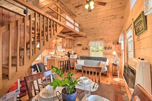 Interior - Pet-Friendly Ellsworth Cottage on Branch Lake (Ellsworth)