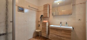 Dusche, Haartrockner