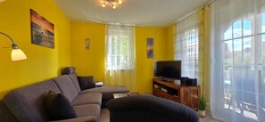 Fernseher, Stereoanlage