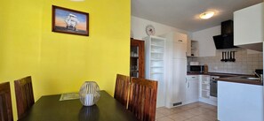 Immagine non classificata, 5 di 13, pulsante