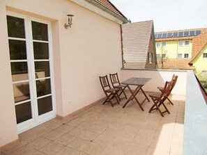 Outdoor dining - Vacation apartment S15 - Holiday apartment for up to 3 people in the immediate vicinity (Graal-Müritz)