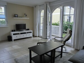 Nicht klassifiziertes Bild, 2 von 12, Schaltfläche