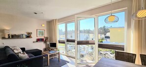 TV, DVD player, stereo - Apartment KWi 66 OG "Sanddorn" - 2-room apartment for 3 pers. with WLAN (Gelbensande)