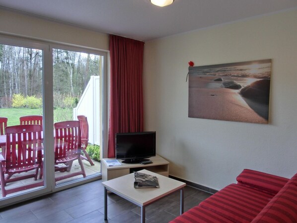 Fernseher, Stereoanlage