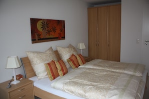 2 Schlafzimmer, Bügeleisen/Bügelbrett, WLAN