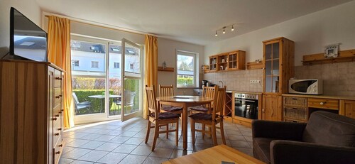 Vacation apartment E4 - 3-room apartment near the beach on the ground floor with terrace