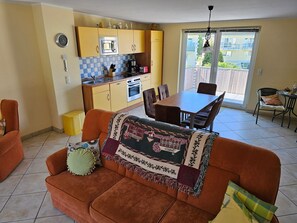 Nicht klassifiziertes Bild, 3 von 9, Schaltfläche