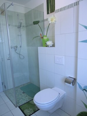 Imagen sin descripción, 3 de 17, botón