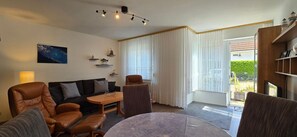 Unclassified image, 4 of 13, button